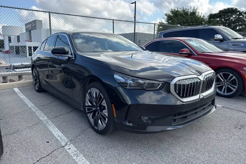 2024 Bmw i5 eDrive40 photo 1