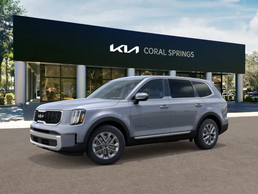2025 Kia Telluride LX photo 1