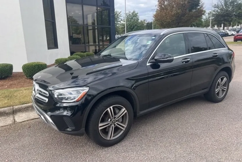 2020 Mercedes Benz GLC 300 photo 1
