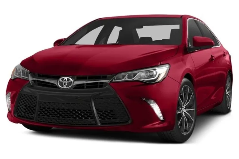 2015 Toyota Camry SE photo 1