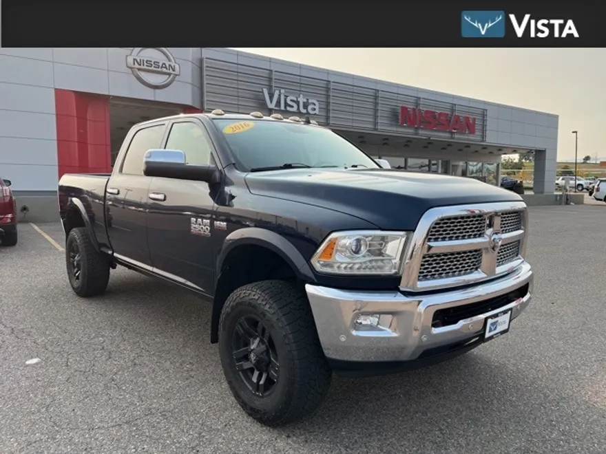 2016 Ram 2500 Laramie photo 1