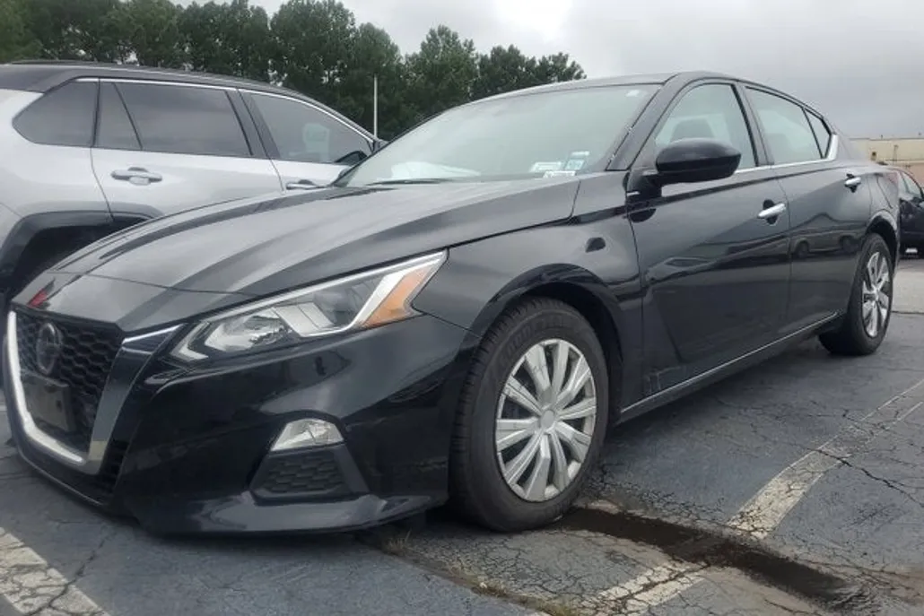 2020 Nissan Altima 2.5 S photo 1