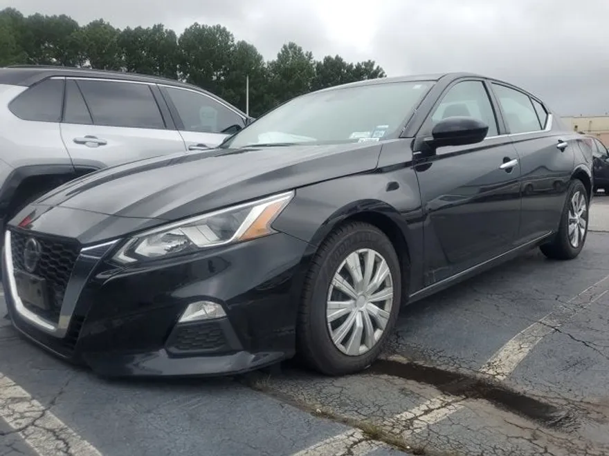 2020 Nissan Altima 2.5 S photo 1