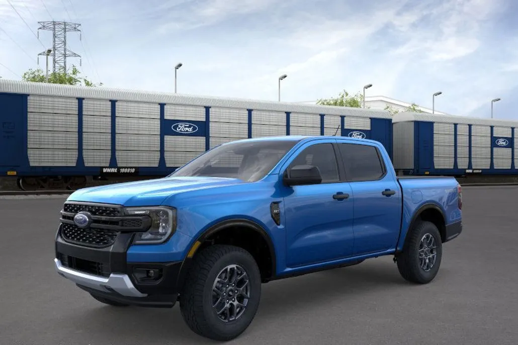 2025 Ford Ranger XLT photo 1