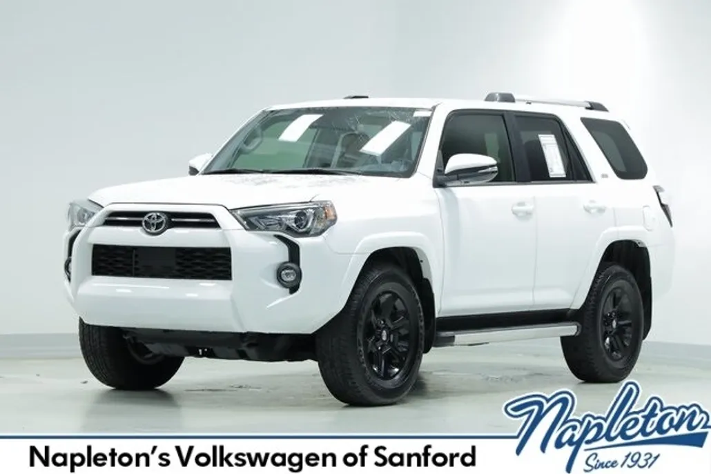 2024 Toyota 4Runner SR5 Premium photo 1