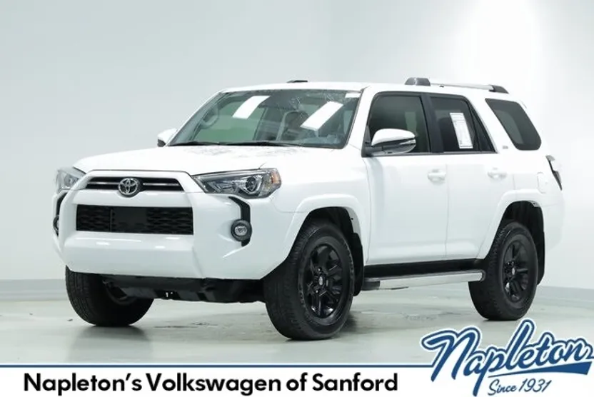 2024 Toyota 4Runner SR5 Premium photo 1