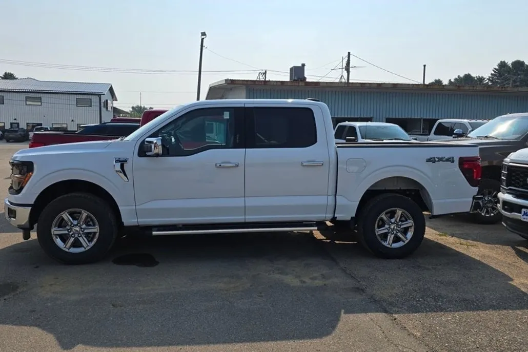 2024 Ford F-150 XLT photo 1