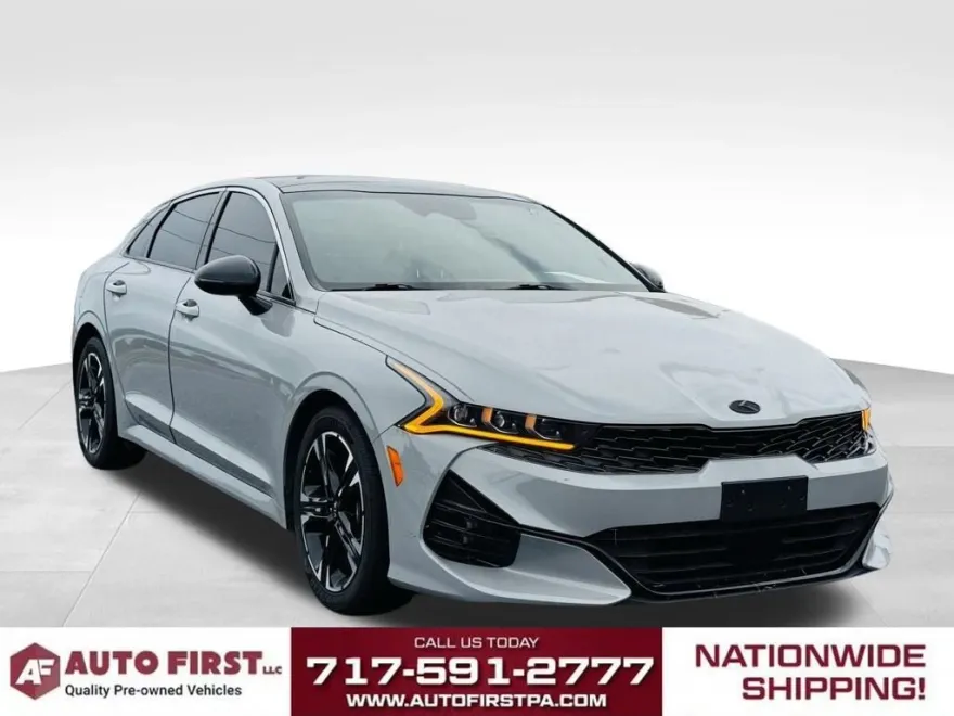 2021 Kia K5 GT-Line photo 1