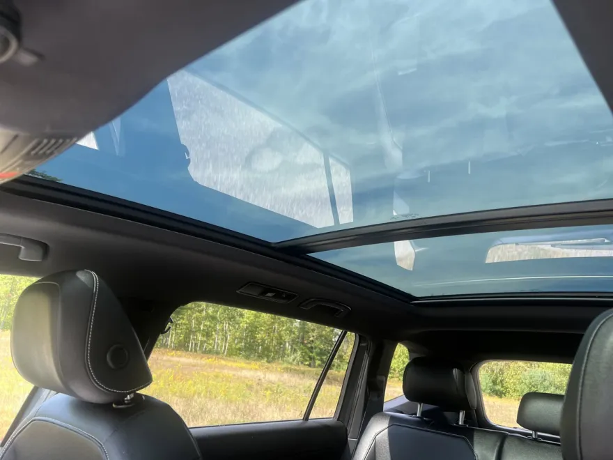 2021 Volkswagen Tiguan SE photo 1