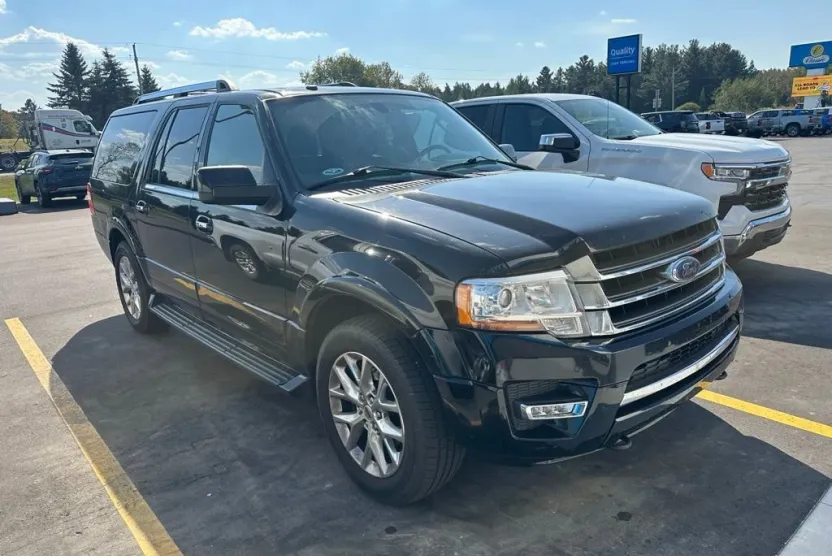 2017 Ford Expedition EL Limited photo 1