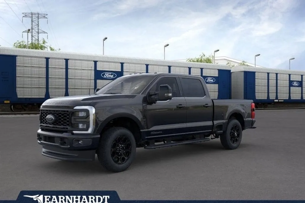 2025 Ford F-350 Lariat photo 1