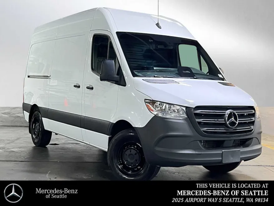 2025 Mercedes Benz Sprinter 2500 Standard Roof photo 1