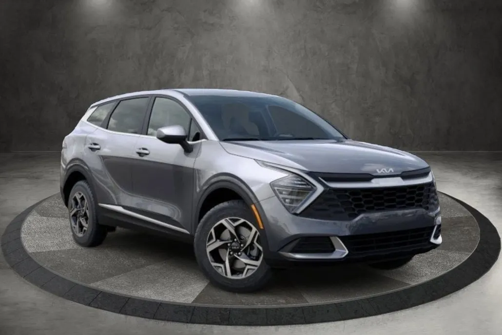 2024 Kia Sportage LX photo 1