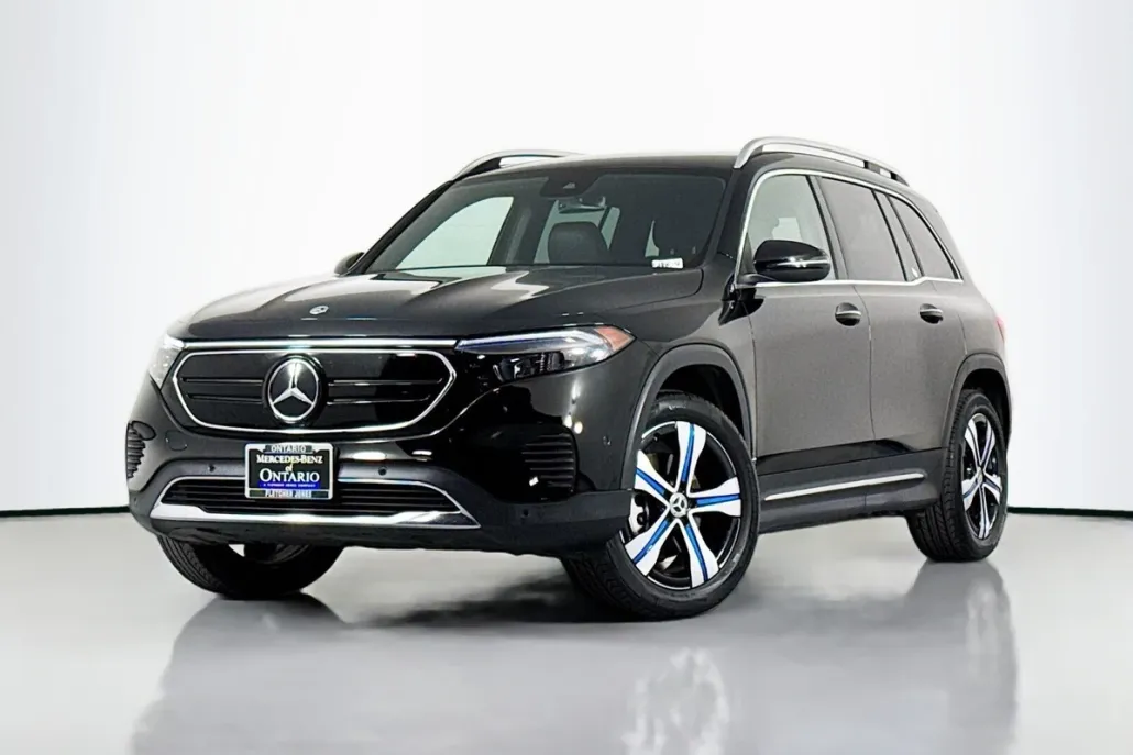 2023 Mercedes Benz EQB 300 4MATIC photo 1