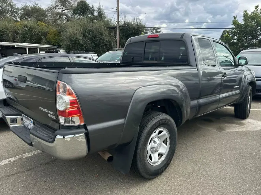 2009 Toyota Tacoma PreRunner photo 1