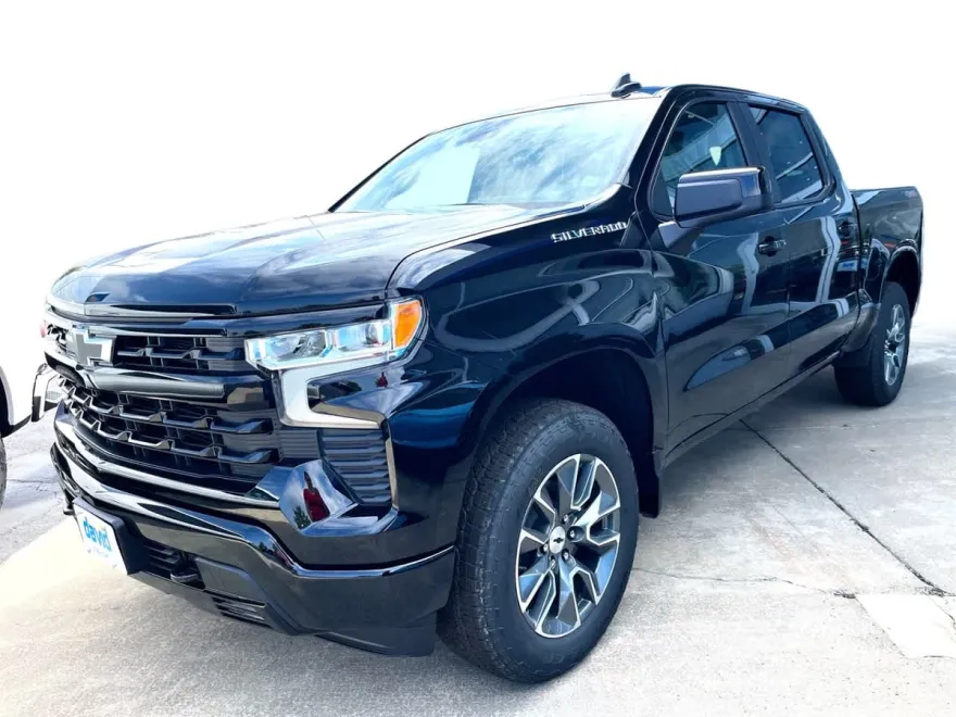 2026 Chevrolet Silverado 1500 RST photo 1