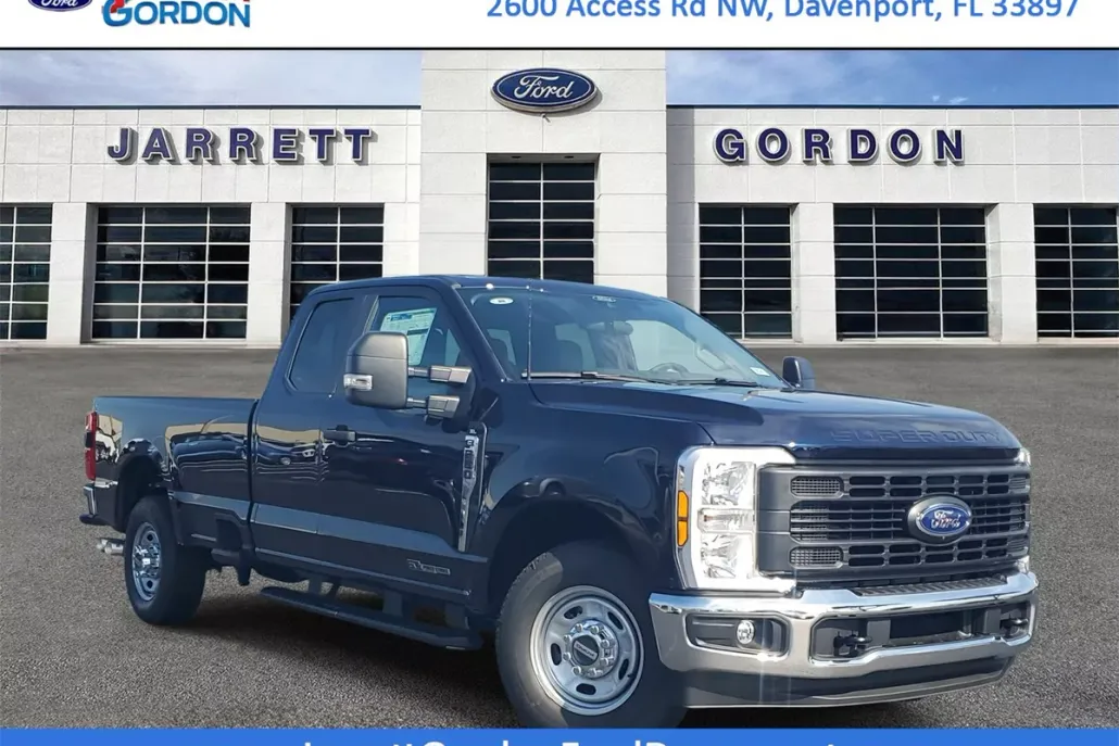 2025 Ford F-250 XL photo 1