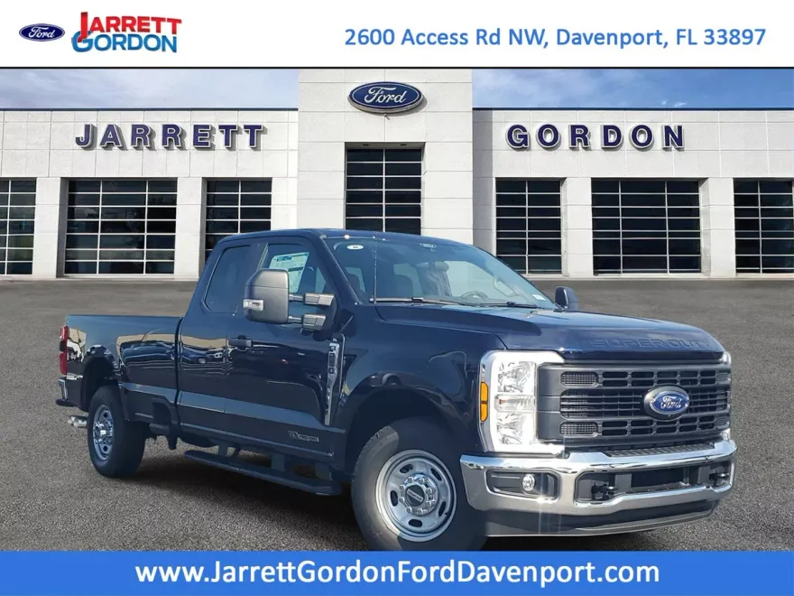 2025 Ford F-250 XL photo 1
