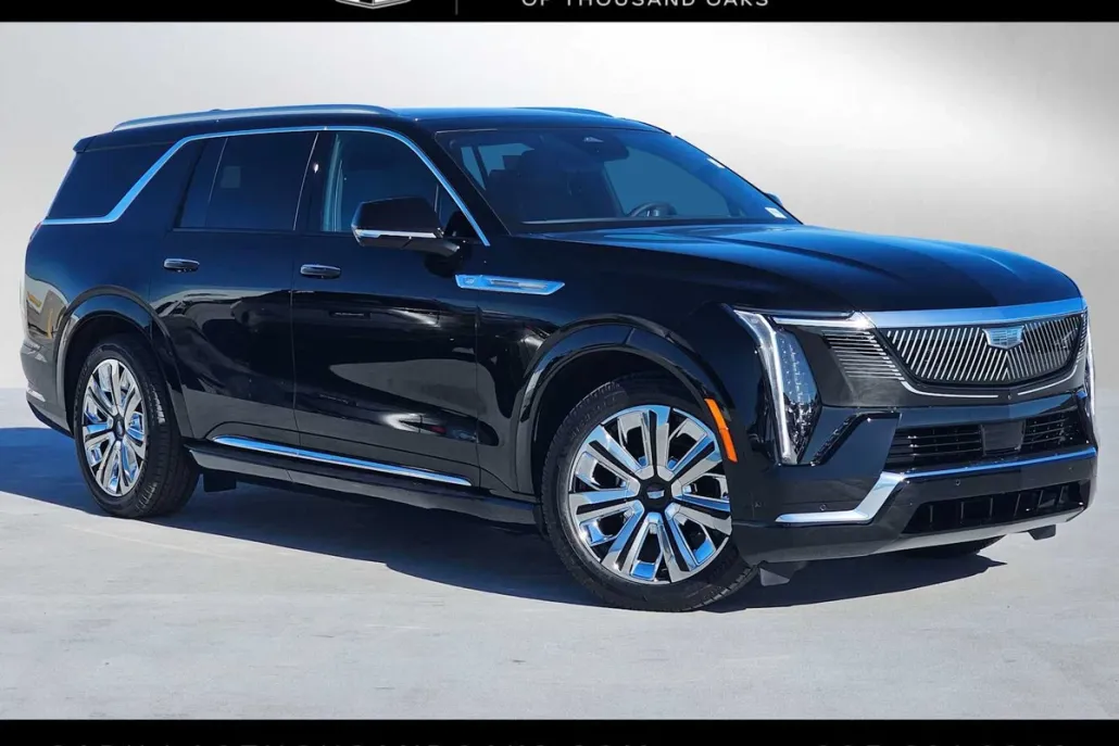 2026 Cadillac Escalade Luxury photo 1