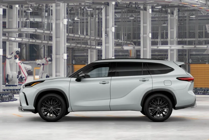 2025 Toyota Highlander XLE XSE Platinum Limited photo 1