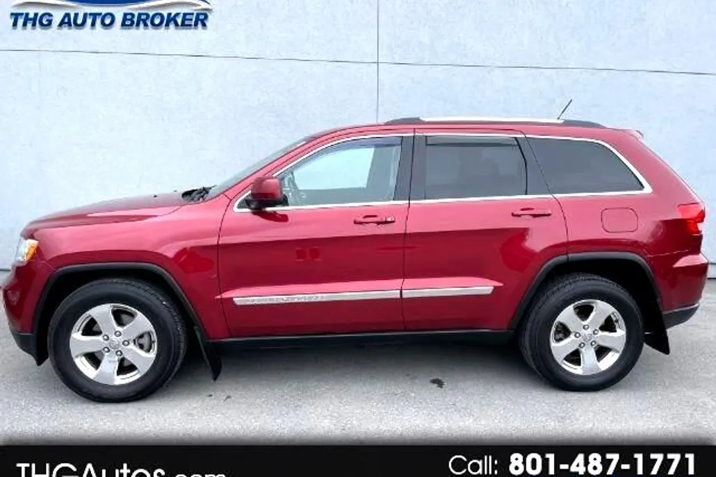 2013 Jeep Grand Cherokee Laredo photo 1