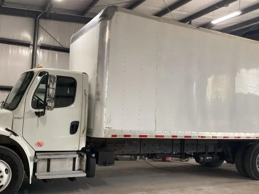 2018 Freightliner M2 106 Medium Duty photo 1
