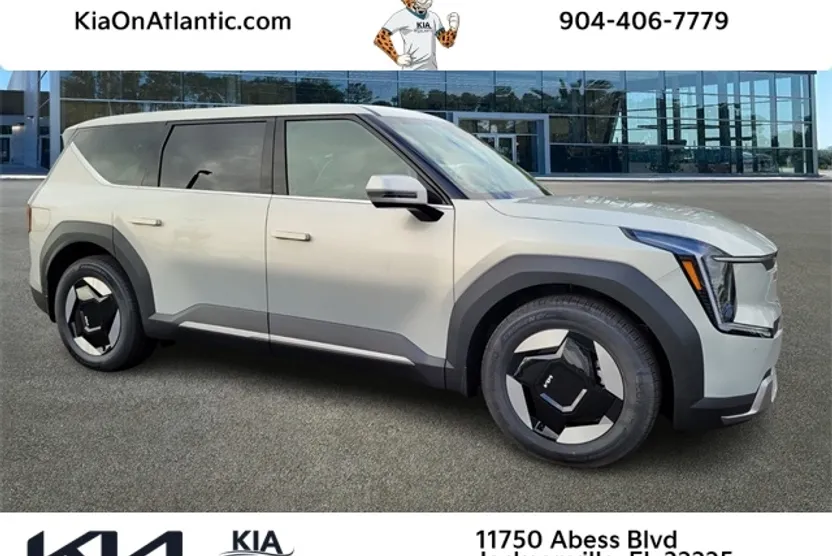 2026 Kia EV9 Light photo 1