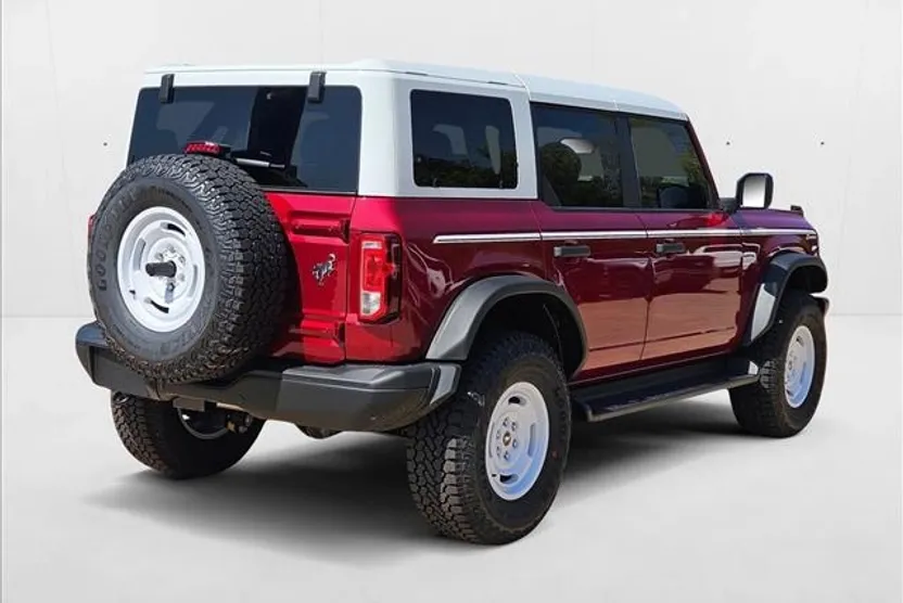2025 Ford Bronco Heritage First Edition photo 1