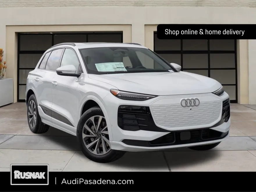 2025 Audi Q6 E-tron Premium Plus photo 1