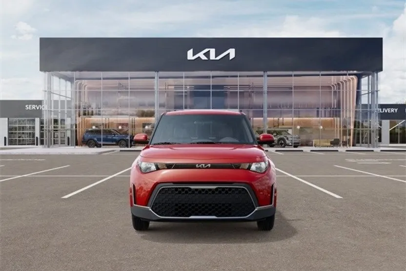 2025 Kia Soul S photo 1