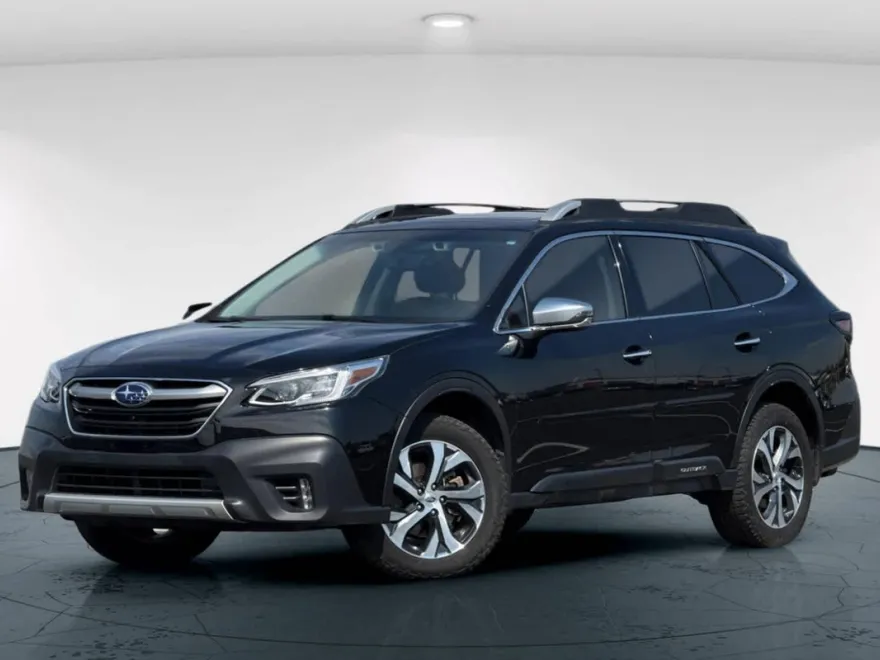 2020 Subaru Outback Touring XT photo 1