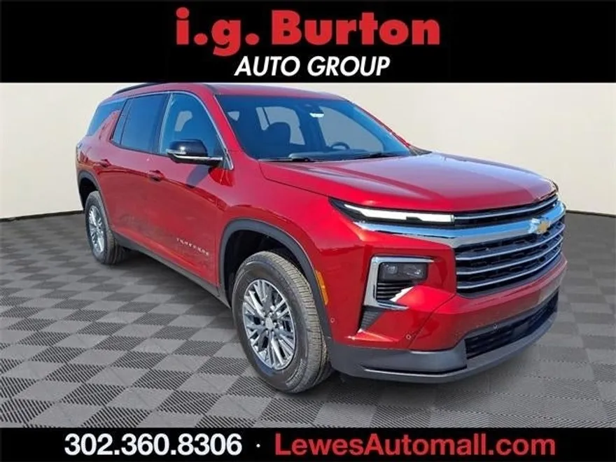 2025 Chevrolet Traverse photo 1