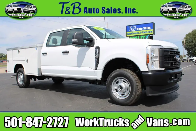 2025 Ford F-250 photo 1