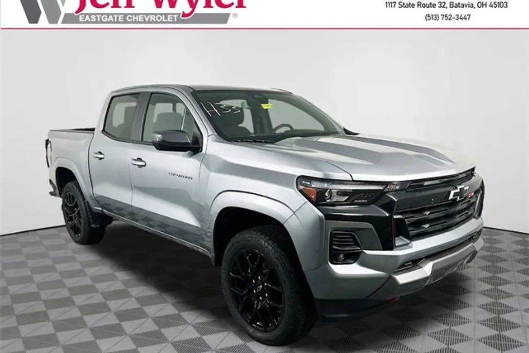 2025 Chevrolet Colorado Z71 photo 1