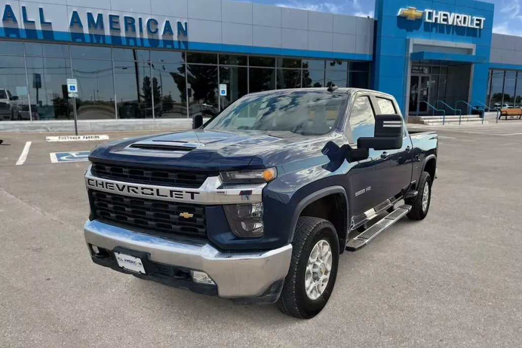 2022 Chevrolet Silverado 2500HD LT photo 1