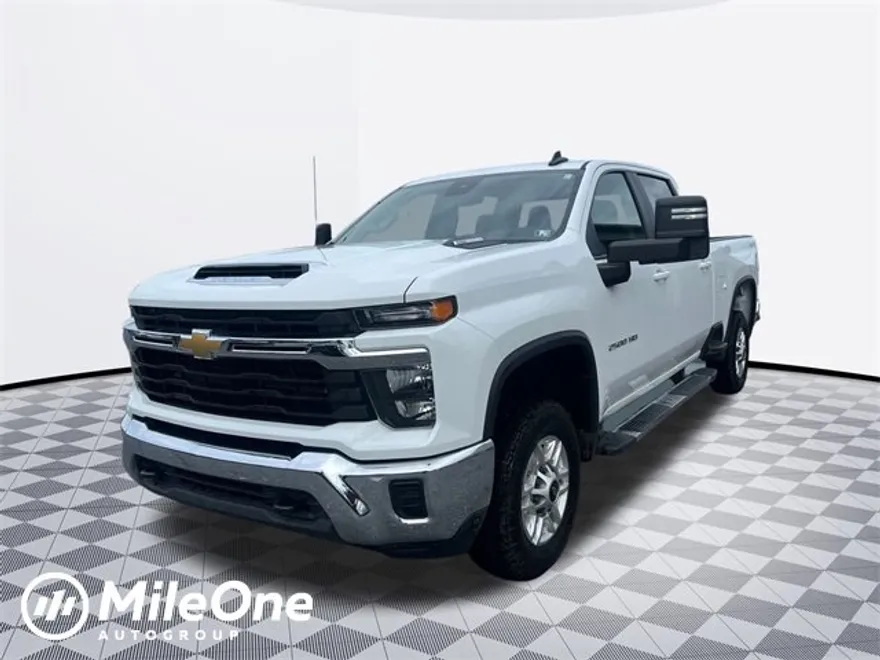 2024 Chevrolet Silverado 2500HD LT photo 1