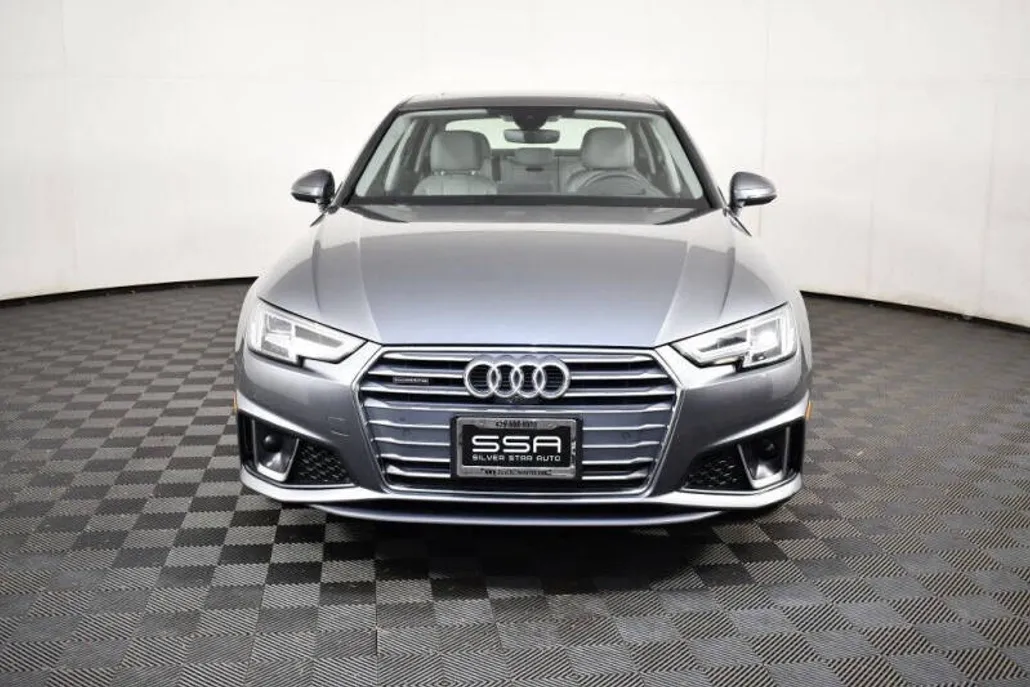2019 Audi A4 Prestige 45 TFSI photo 1