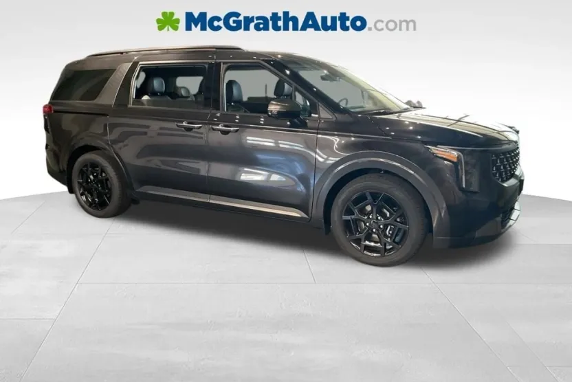 2026 Kia Carnival SX photo 1