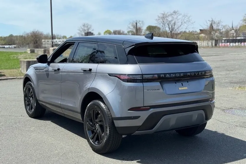 2026 Land Rover Range Rover Evoque S photo 1