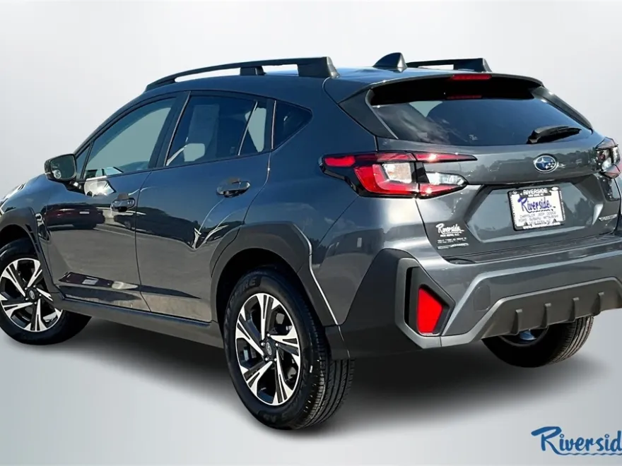 2024 Subaru Crosstrek Premium photo 1