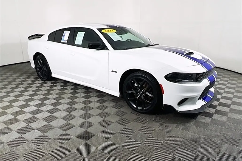 2023 Dodge Charger R/T photo 1