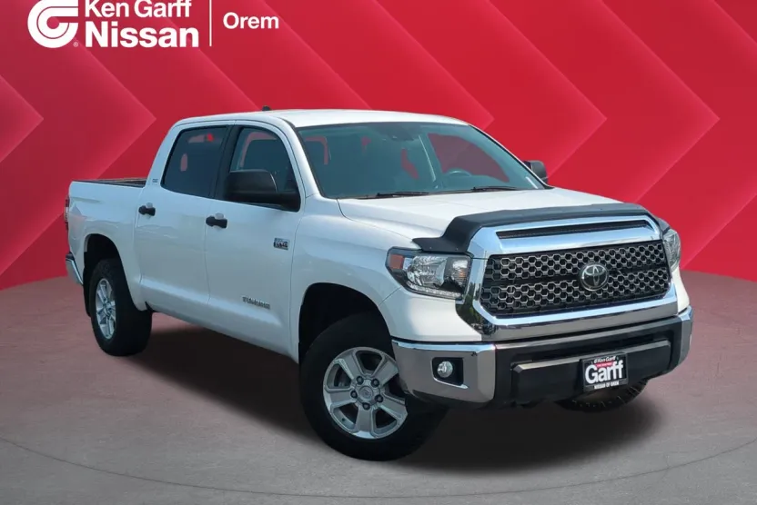 2020 Toyota Tundra SR5 CrewMax photo 1