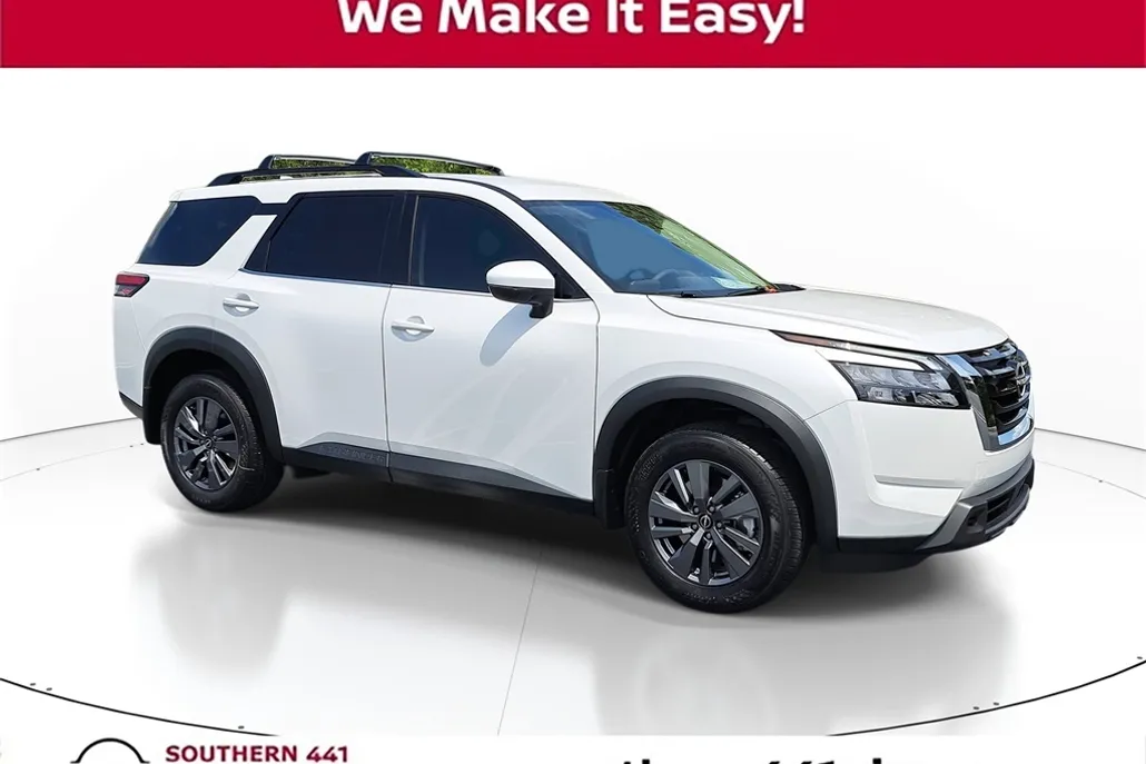 2025 Nissan Pathfinder SV photo 1