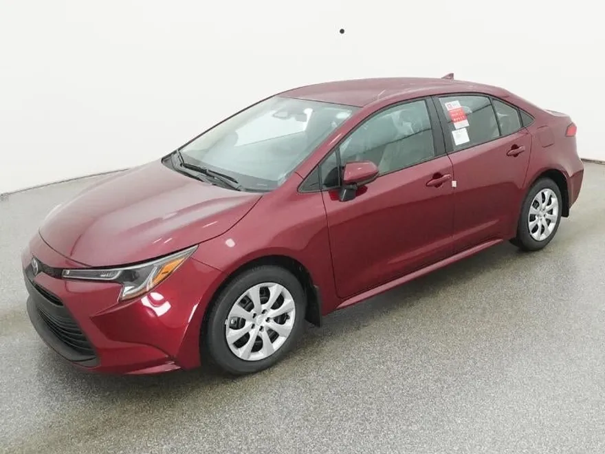2026 Toyota Corolla LE photo 1