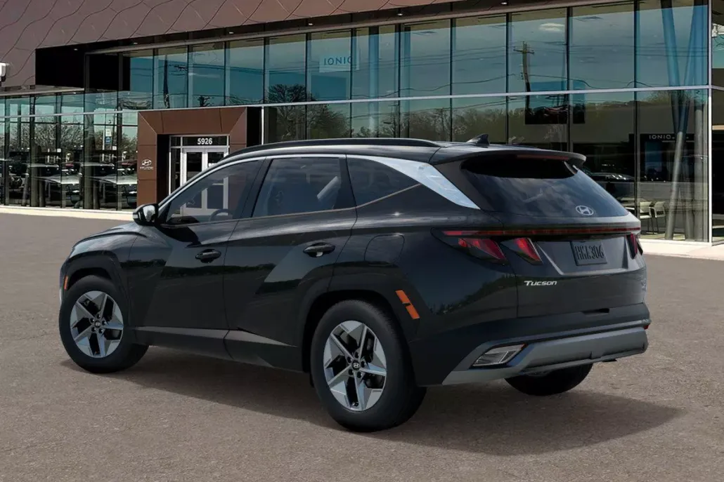 2025 Hyundai Tucson SEL photo 1