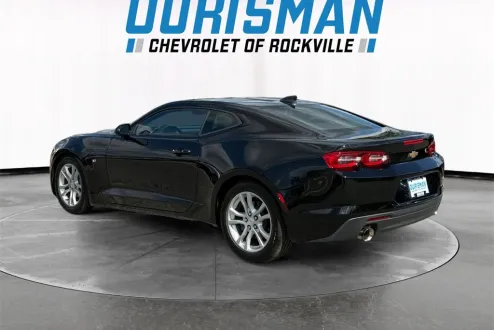 2022 Chevrolet Camaro 1LS photo 3