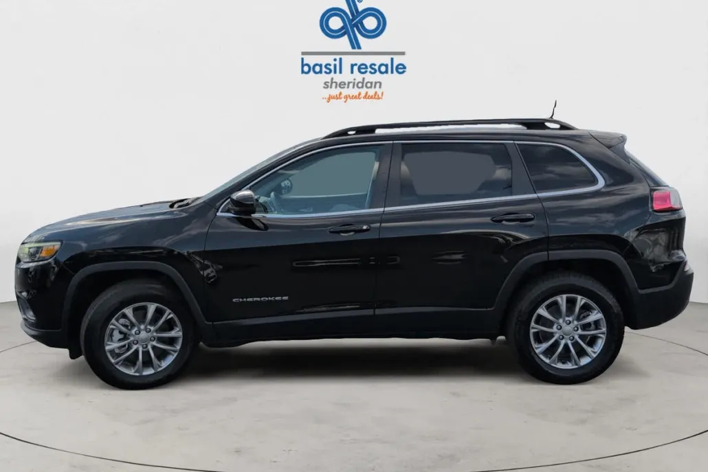 2022 Jeep Cherokee Latitude Lux photo 1
