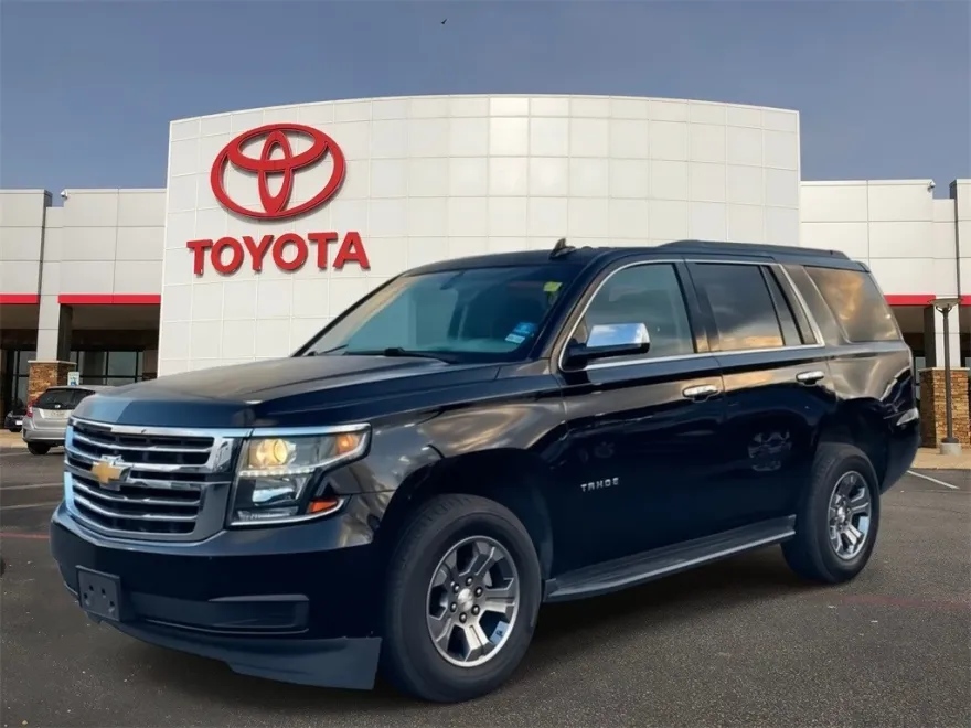 2019 Chevrolet Tahoe LS photo 1