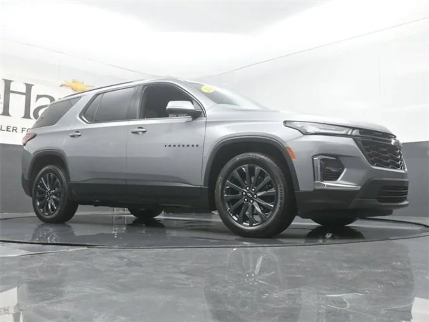 2023 Chevrolet Traverse RS photo 1