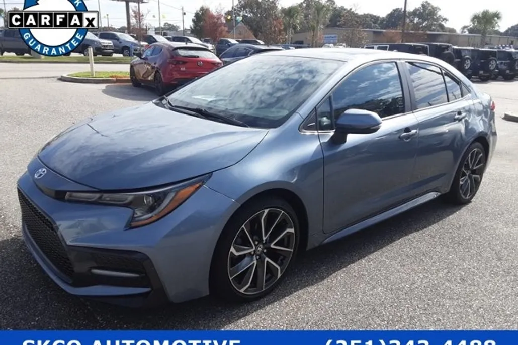 2022 Toyota Corolla SE photo 1